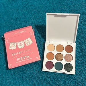 Chica beauty eyeshadow